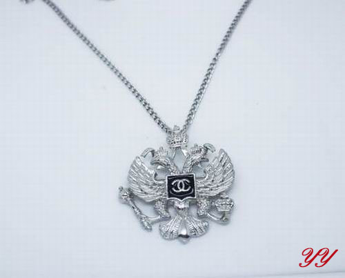 Collana Chanel Modello 146